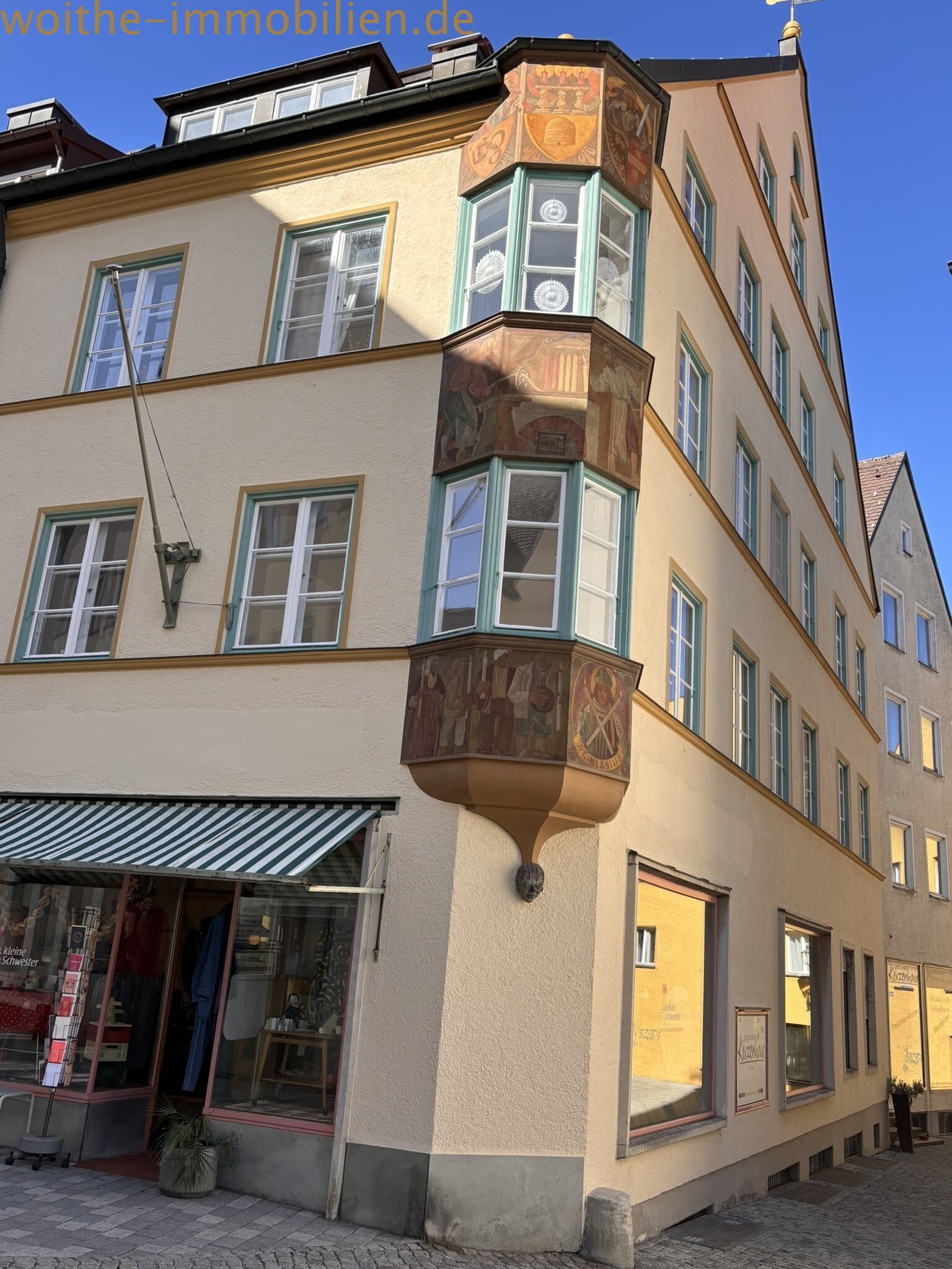 Renovierte Altbauwohnung mit Charme und Besonderheit Renovierte Altbauwohnung mit Charme und Besonderheit